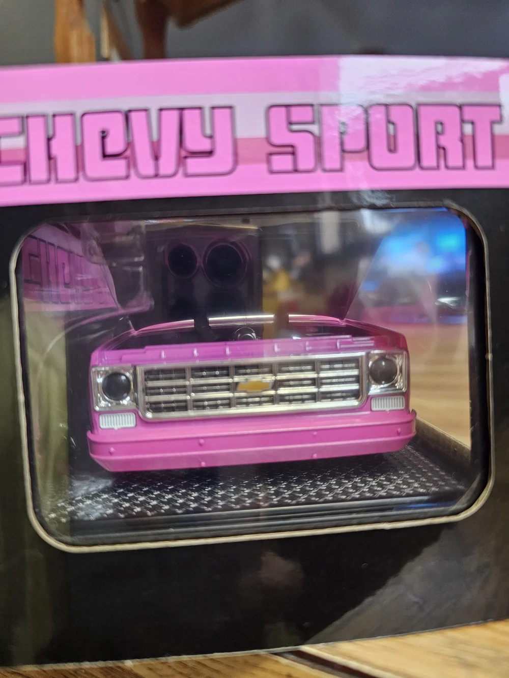 M2 Machines 1979 Chevrolet Scottsdale Chevy Sport Pink Die-Cast Truck